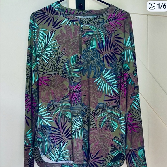 Title Nine Tropical Leaf Print Long Sleeve 3/4 Zip Rash-guard Sun Top - Picture 8 of 8
